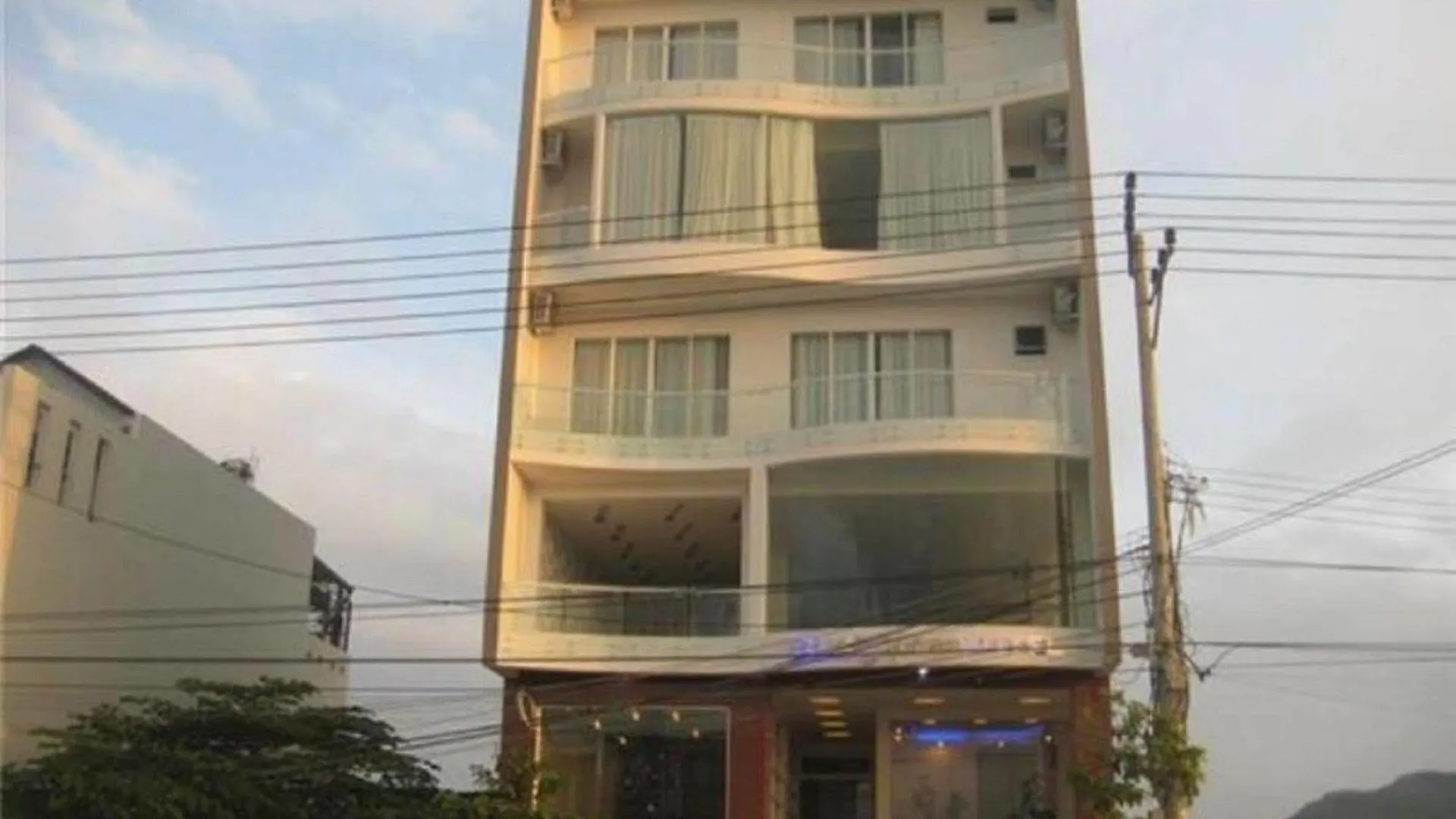 Blue Heaven Hotel Nha Trang