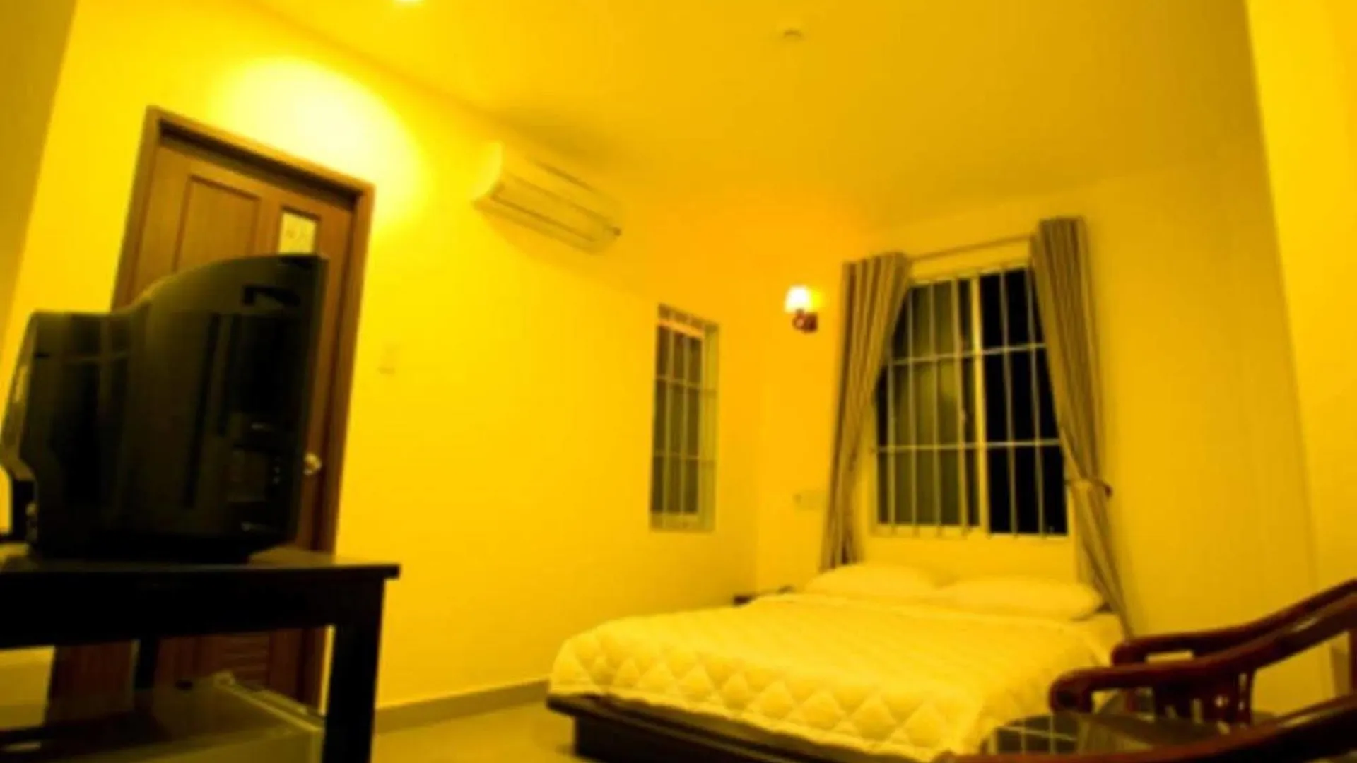 Blue Heaven Hotel Nha Trang