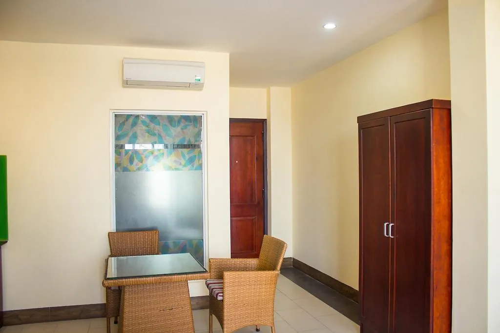 Blue Heaven Hotel Nha Trang